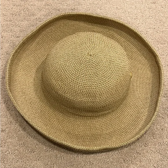 Eric Javits Wide Brim Straw Hat in Natural Tan with Gold Button - Picture 2 of 5